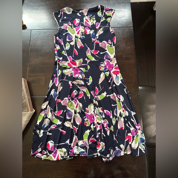 Floral Spring Dress - Picture 2 of 4